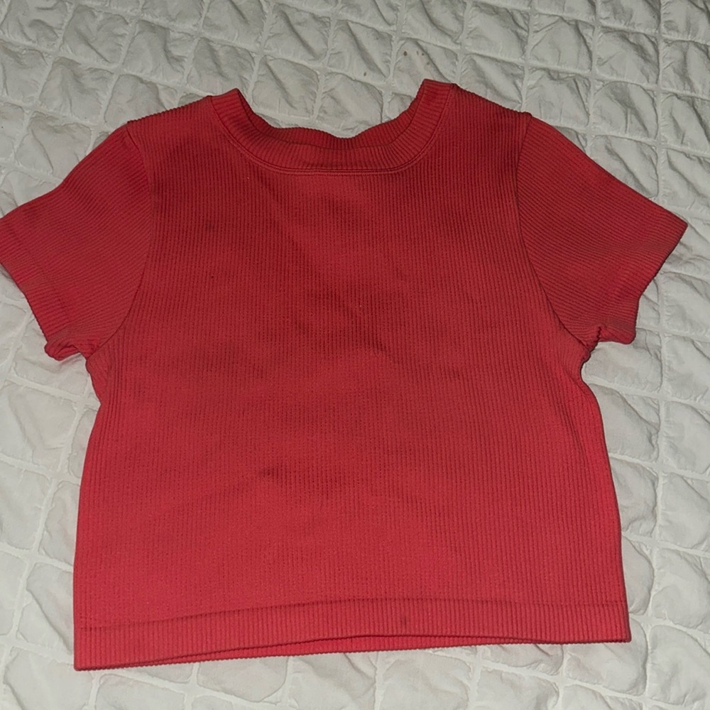 workout shirt